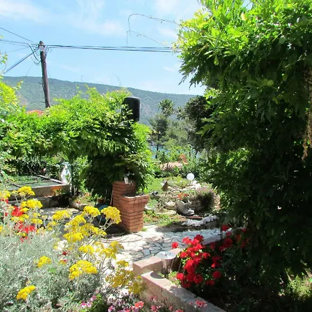 Bura & Jugo, Cres, Without Stress דירה