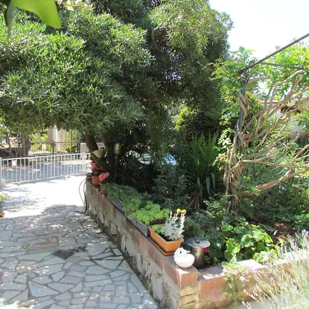 Bura & Jugo, Cres, Without Stress