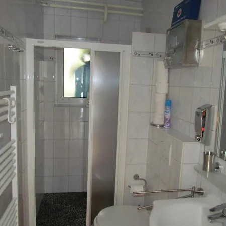 公寓 Bura & Jugo, Cres, Without Stress 茨雷斯