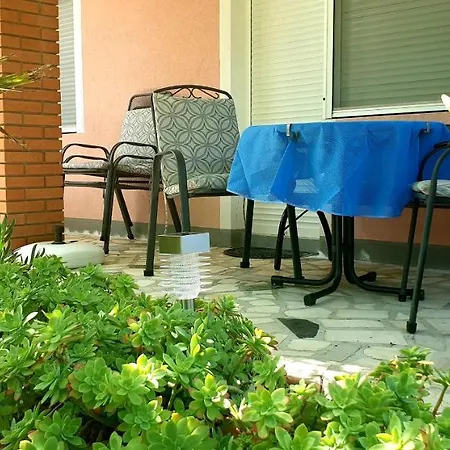 Bura & Jugo, Cres, Without Stress 公寓 茨雷斯