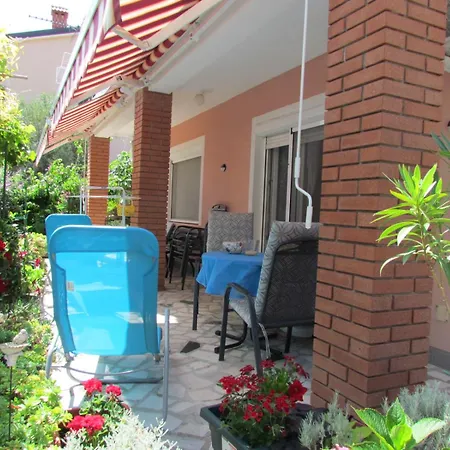Apartments Bura & Jugo, Cres, Without Stress Apartment *