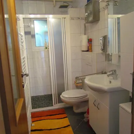 Apartments Bura & Jugo, Cres, Without Stress Apartment