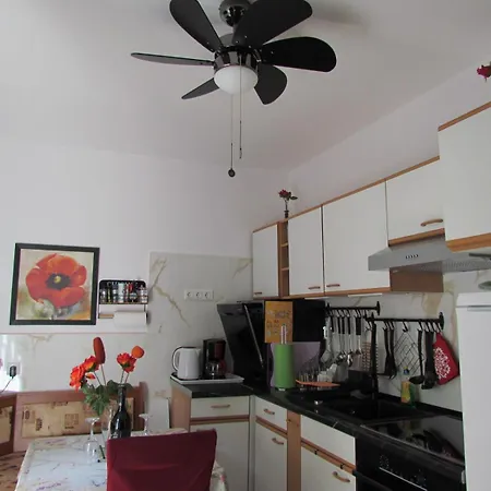 Apartment Apartments Bura & Jugo, Cres, Without Stress Cres
