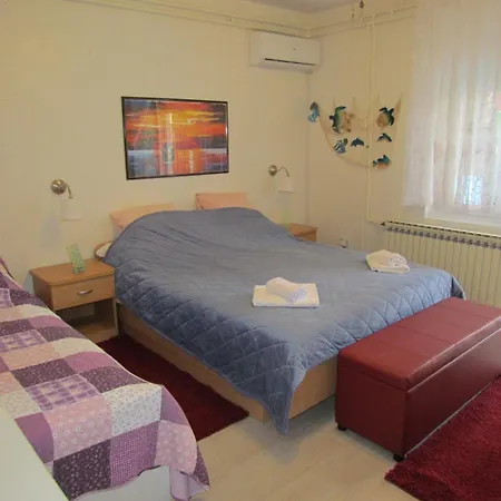 Apartments Bura & Jugo, Cres, Without Stress * Cres