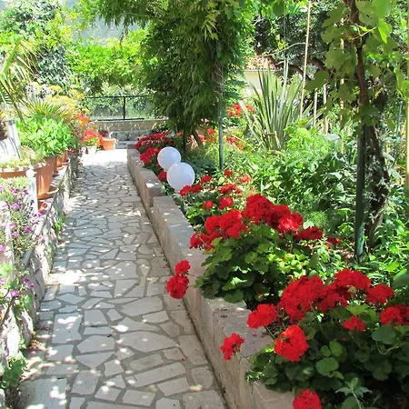 Bura & Jugo, Cres, Without Stress *