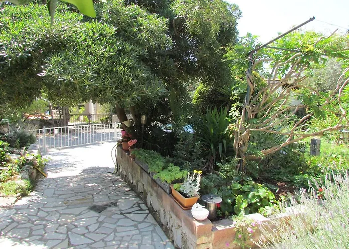 Bura & Jugo, Cres, Without Stress