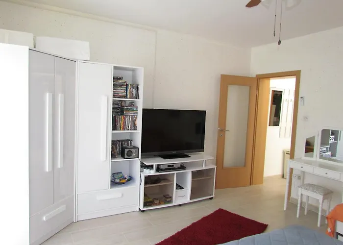 Bura & Jugo, Cres, Without Stress *