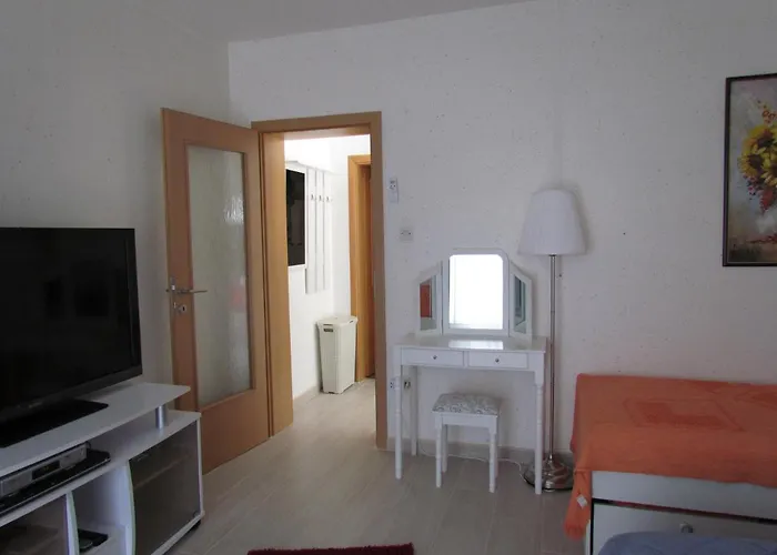 Bura & Jugo, Cres, Without Stress * Cres