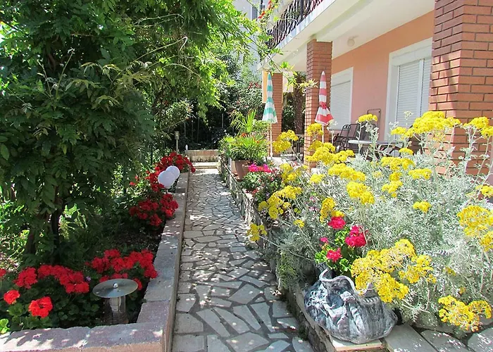 Bura & Jugo, Cres, Without Stress Cres