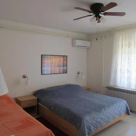 Apartments Bura & Jugo, Cres, Without Stress * Cres