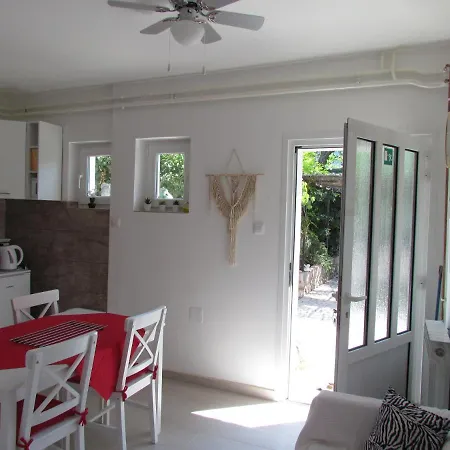 Apartman Apartments Bura & Jugo, Cres, Without Stress Cres